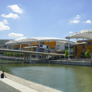 Centre Commercial Confluence © Hwa Cho Yi/Shutterstock.com